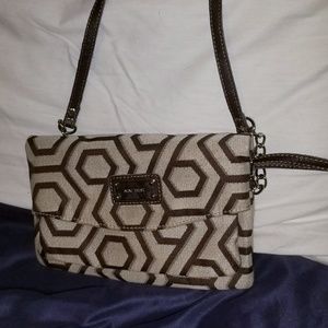 Small crossbody